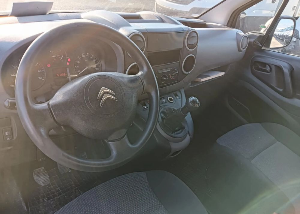 Kühltransporter Citroën BERLINGO/ PEUGEOT PARTNER: das Bild 12