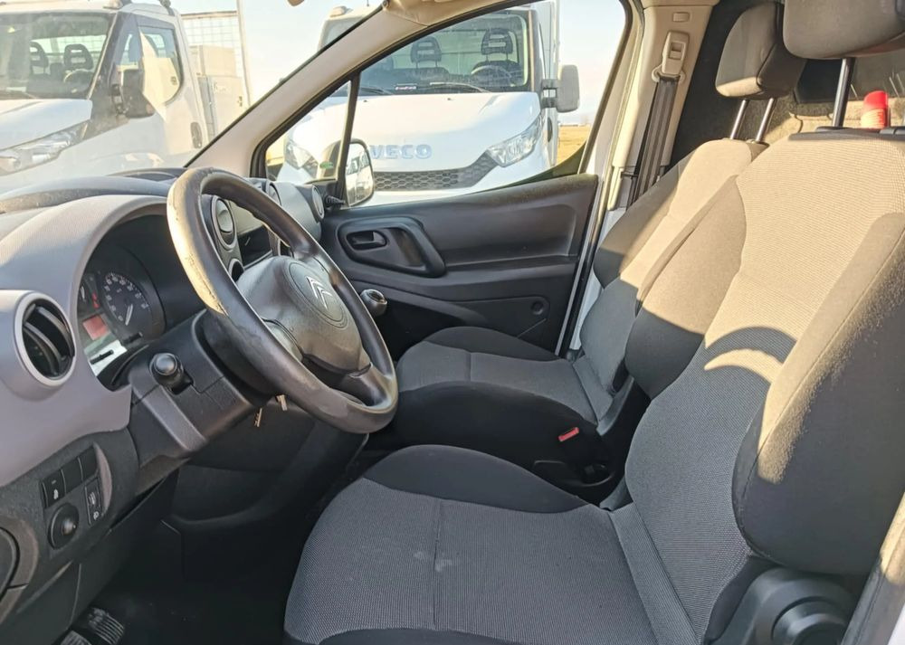Kühltransporter Citroën BERLINGO/ PEUGEOT PARTNER: das Bild 10
