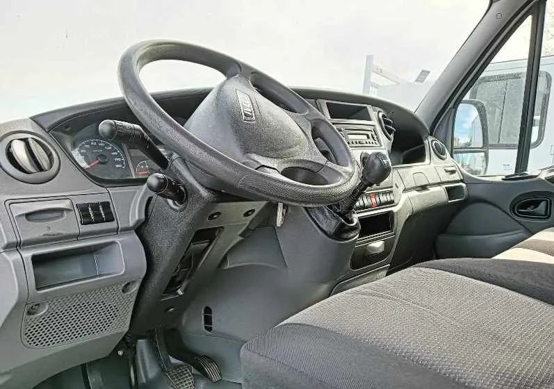 Kipper Transporter Iveco 35C13, 35C12, 35C14, 35C15: das Bild 14