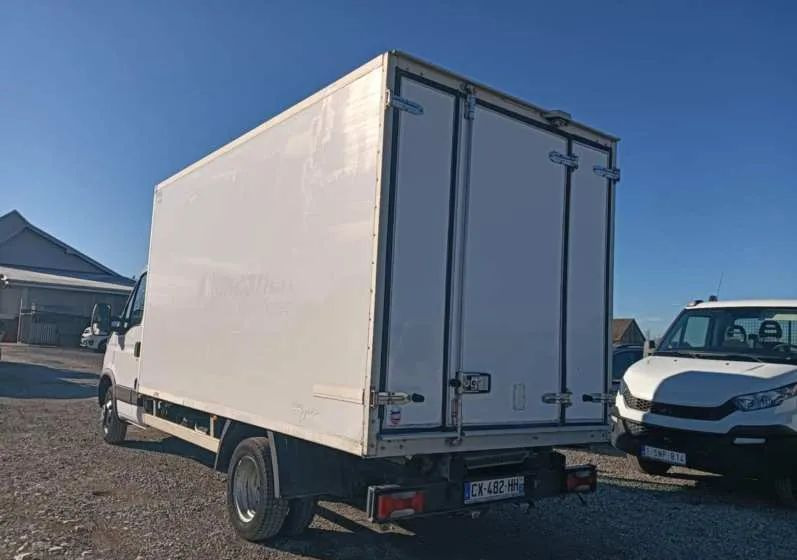 Kühltransporter Iveco 35C13, 35C12, 35C14, 35C15: das Bild 11