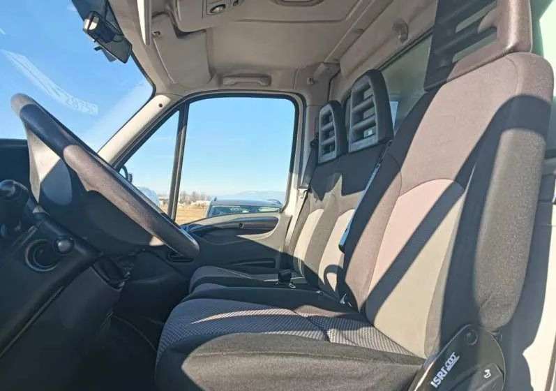 Kühltransporter Iveco 35C13, 35C12, 35C14, 35C15: das Bild 8