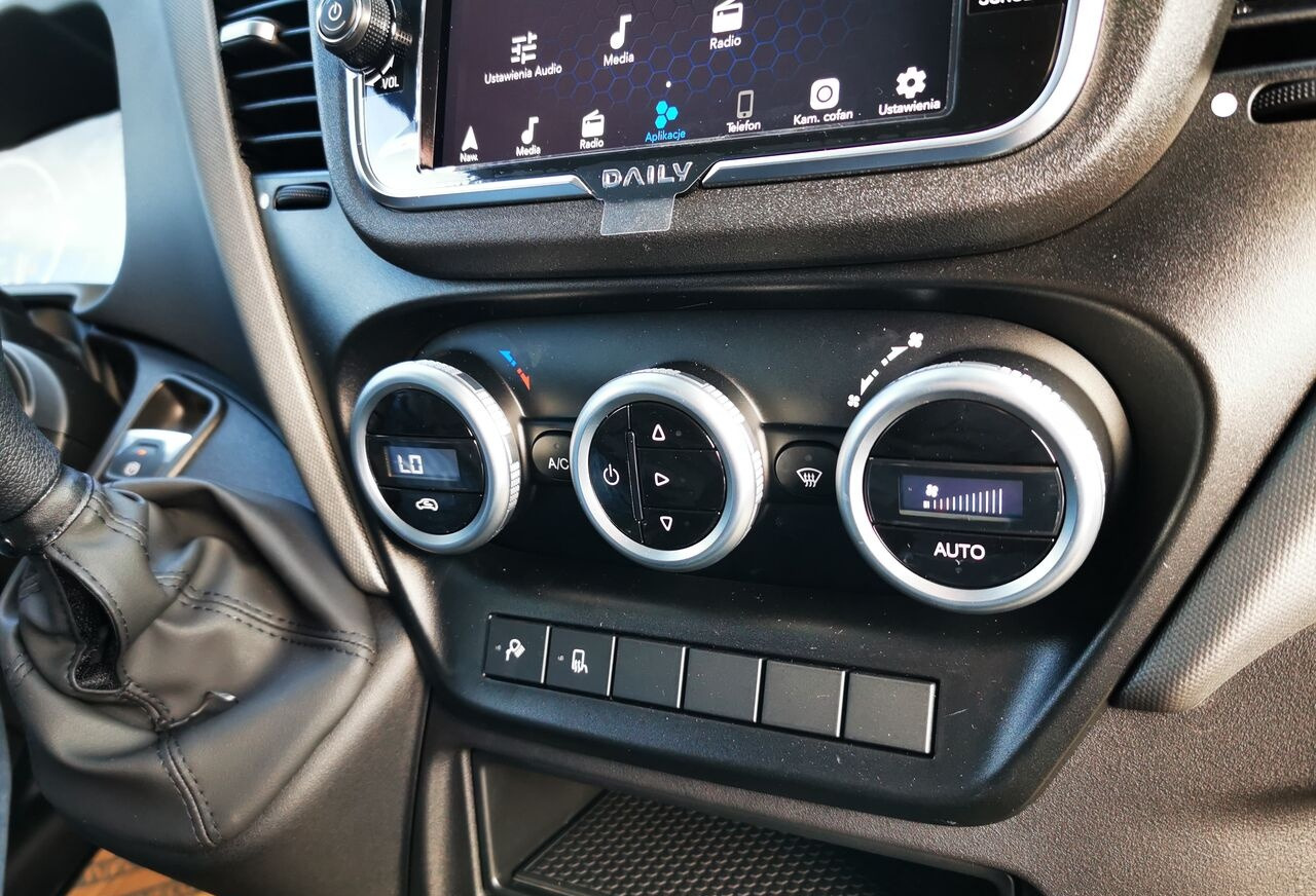 IVECO DAILY 35S18HA8 L4H2 - Leasing IVECO DAILY 35S18HA8 L4H2: das Bild 8 IVECO DAILY 35S18HA8 L4H2 - Leasing IVECO DAILY 35S18HA8 L4H2: das Bild 8