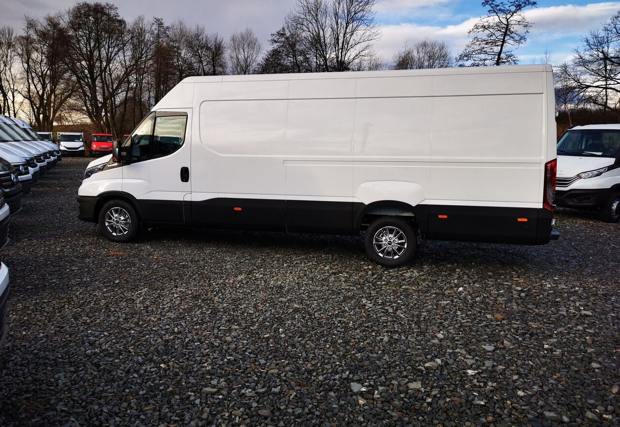 IVECO DAILY 35S18HA8 L4H2 - Leasing IVECO DAILY 35S18HA8 L4H2: das Bild 12 IVECO DAILY 35S18HA8 L4H2 - Leasing IVECO DAILY 35S18HA8 L4H2: das Bild 12