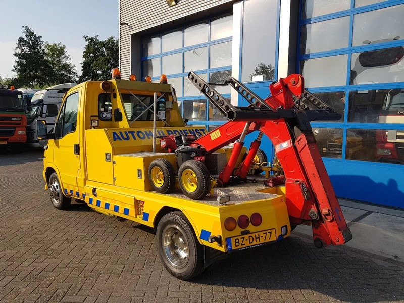 Iveco Daily 50 C12 + Lepel, Hefbril - Abschleppwagen: das Bild 3 Iveco Daily 50 C12 + Lepel, Hefbril - Abschleppwagen: das Bild 3