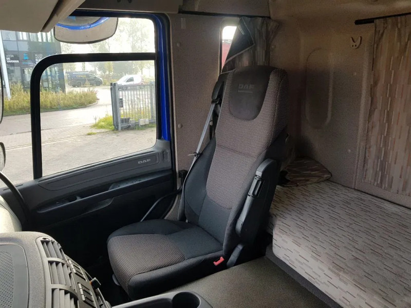 Sattelzugmaschine DAF CF 400 604.000 km Euro 6 Pto voorbereid: das Bild 11