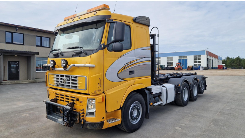 Volvo FH480 8X4*4 - Abrollkipper: das Bild 1 Volvo FH480 8X4*4 - Abrollkipper: das Bild 1