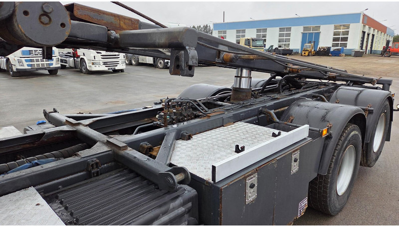 Volvo FM420 6X2 manual full steel - Seil Abrollkipper: das Bild 5 Volvo FM420 6X2 manual full steel - Seil Abrollkipper: das Bild 5