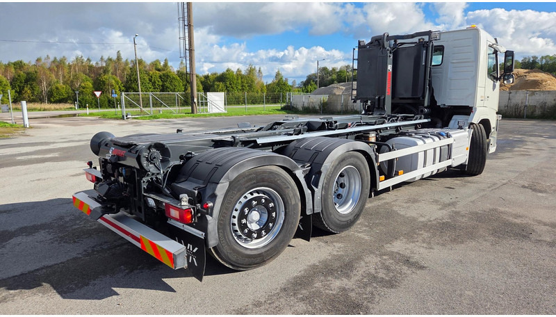 Volvo FM460 6X2*4 - Abrollkipper: das Bild 3 Volvo FM460 6X2*4 - Abrollkipper: das Bild 3