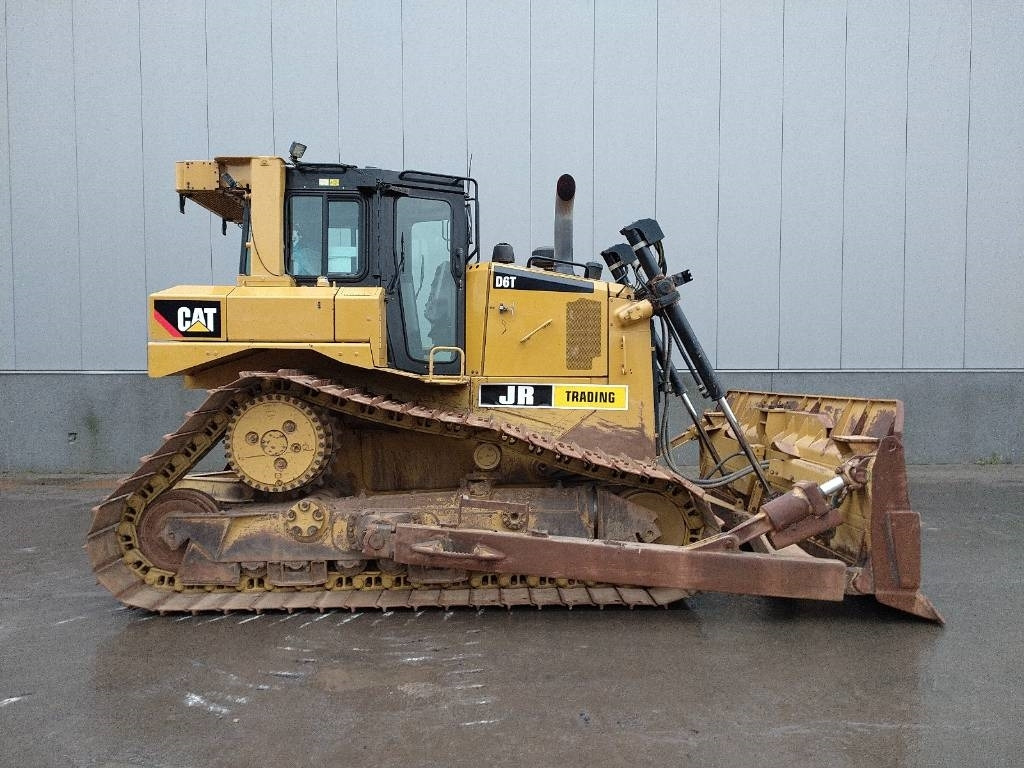 CAT D 6 T LGP (CE / New UC) - Bulldozer: das Bild 5 CAT D 6 T LGP (CE / New UC) - Bulldozer: das Bild 5