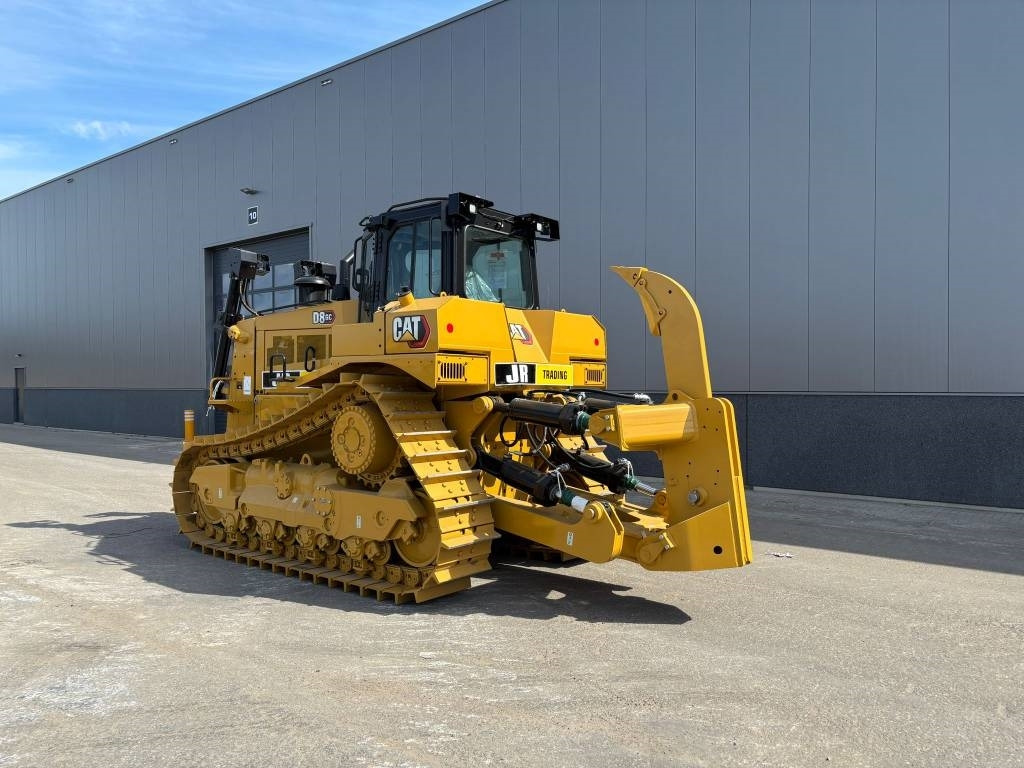 CAT D 8 - D 8 GC - D 8 T - D 8 R - Bulldozer: das Bild 3 CAT D 8 - D 8 GC - D 8 T - D 8 R - Bulldozer: das Bild 3