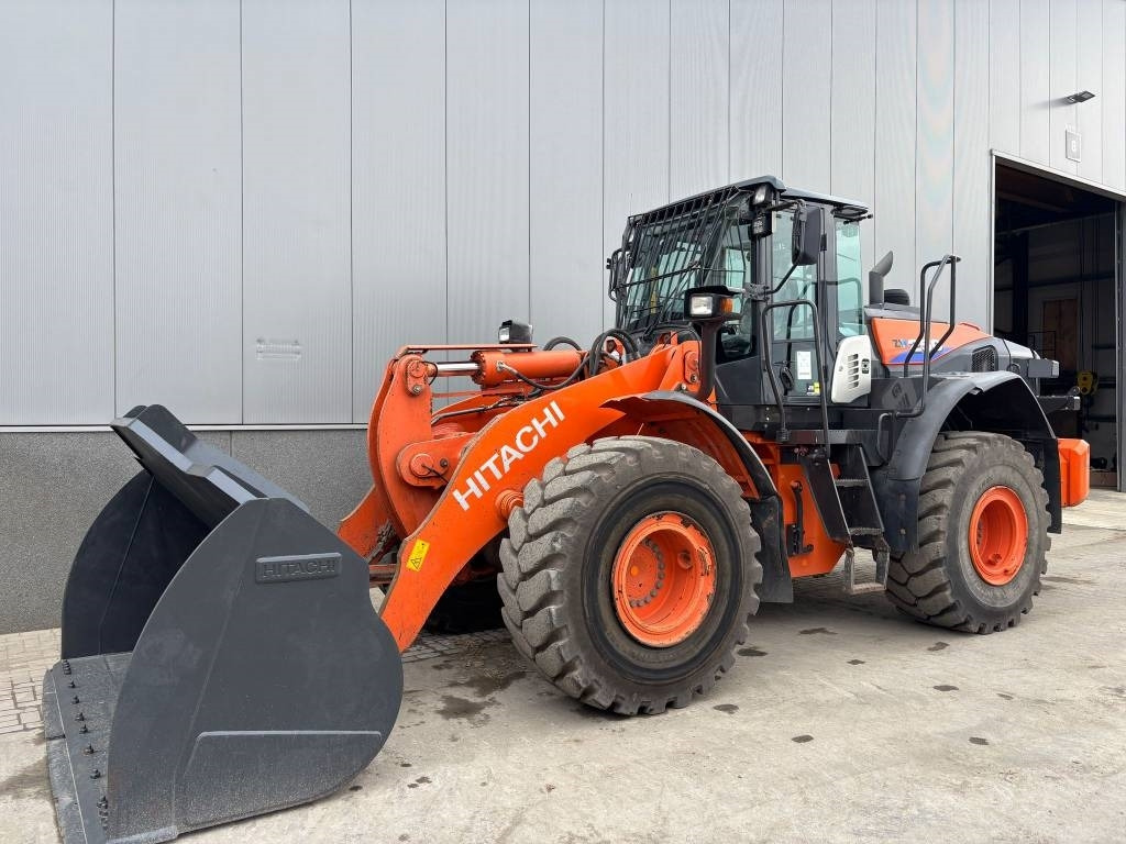 Hitachi ZW 250-6 - Radlader: das Bild 2 Hitachi ZW 250-6 - Radlader: das Bild 2