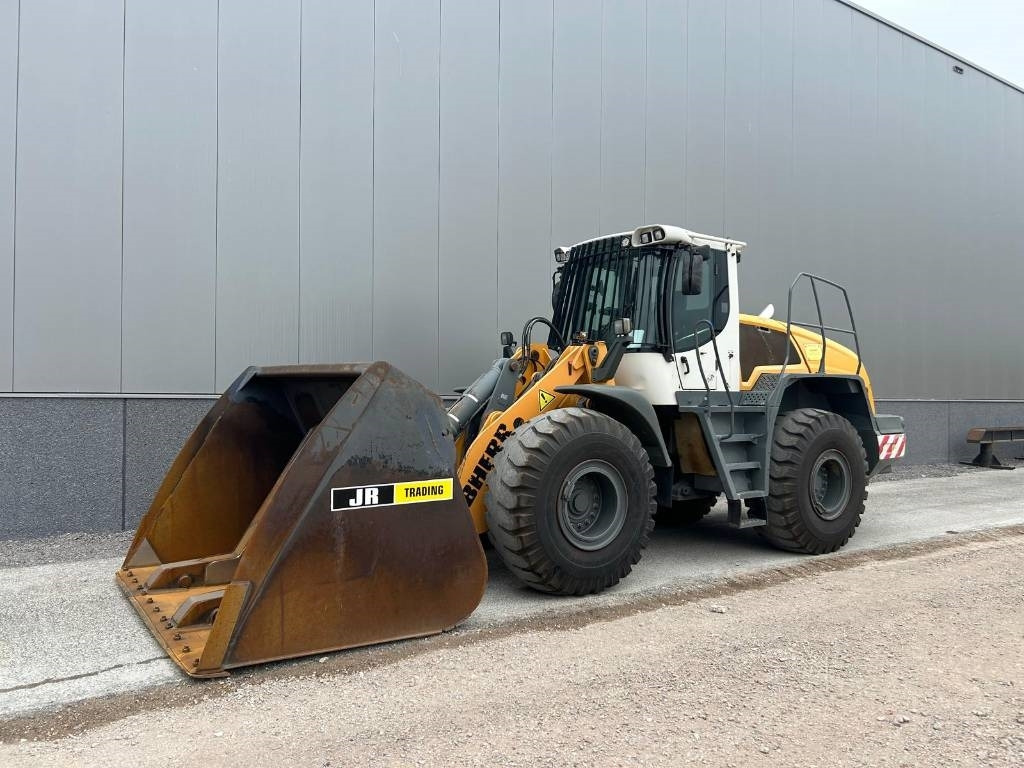 Liebherr L 550 (Comes with High-tip - Mit Hochkipper) - Radlader: das Bild 2 Liebherr L 550 (Comes with High-tip - Mit Hochkipper) - Radlader: das Bild 2