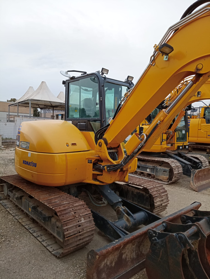 KOMATSU PC80MR-5 - Kettenbagger: das Bild 3 KOMATSU PC80MR-5 - Kettenbagger: das Bild 3