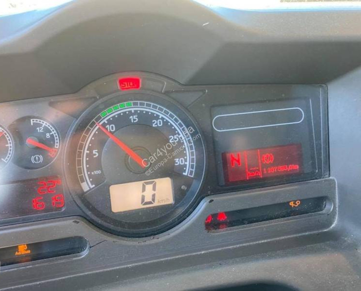 Autotransporter LKW Renault Premium 450.19 DXI: das Bild 8