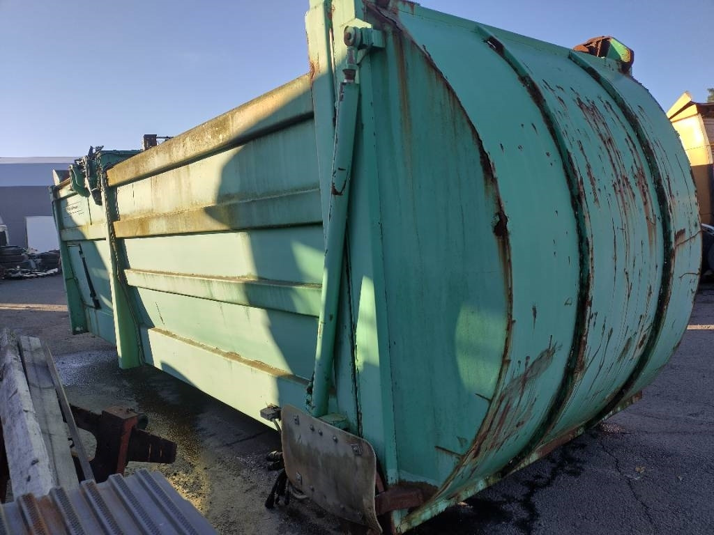 Etulastaaja/molok koukkulava Puristava - Abrollcontainer: das Bild 4 Etulastaaja/molok koukkulava Puristava - Abrollcontainer: das Bild 4