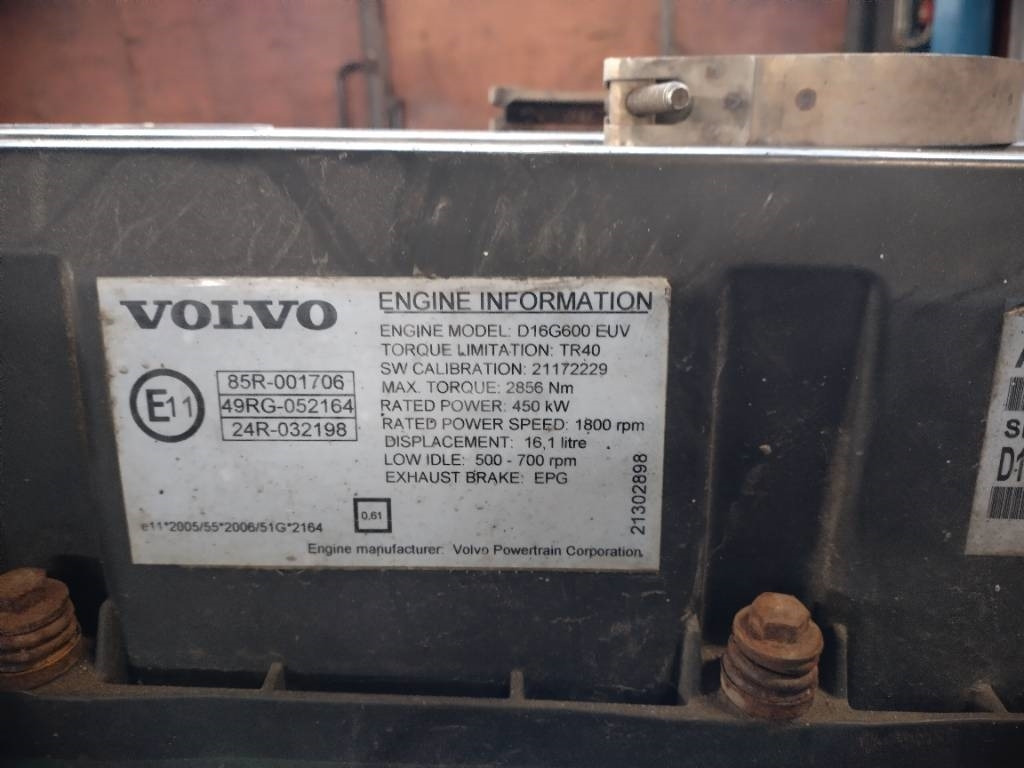 Volvo D16G täys korjattu moottori - Motor für LKW: das Bild 4 Volvo D16G täys korjattu moottori - Motor für LKW: das Bild 4
