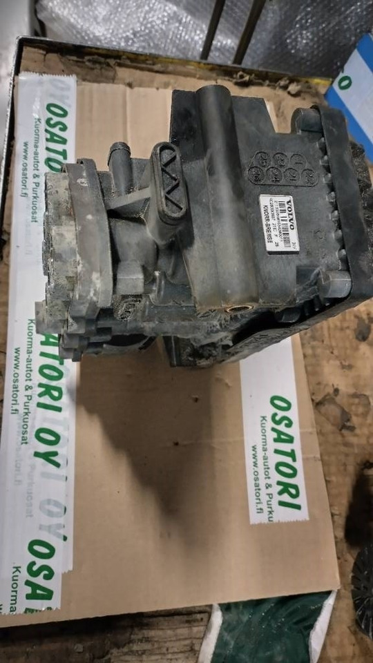 Volvo ELC venttiililohko FH4 - Rahmen/ Chassis für LKW: das Bild 2 Volvo ELC venttiililohko FH4 - Rahmen/ Chassis für LKW: das Bild 2