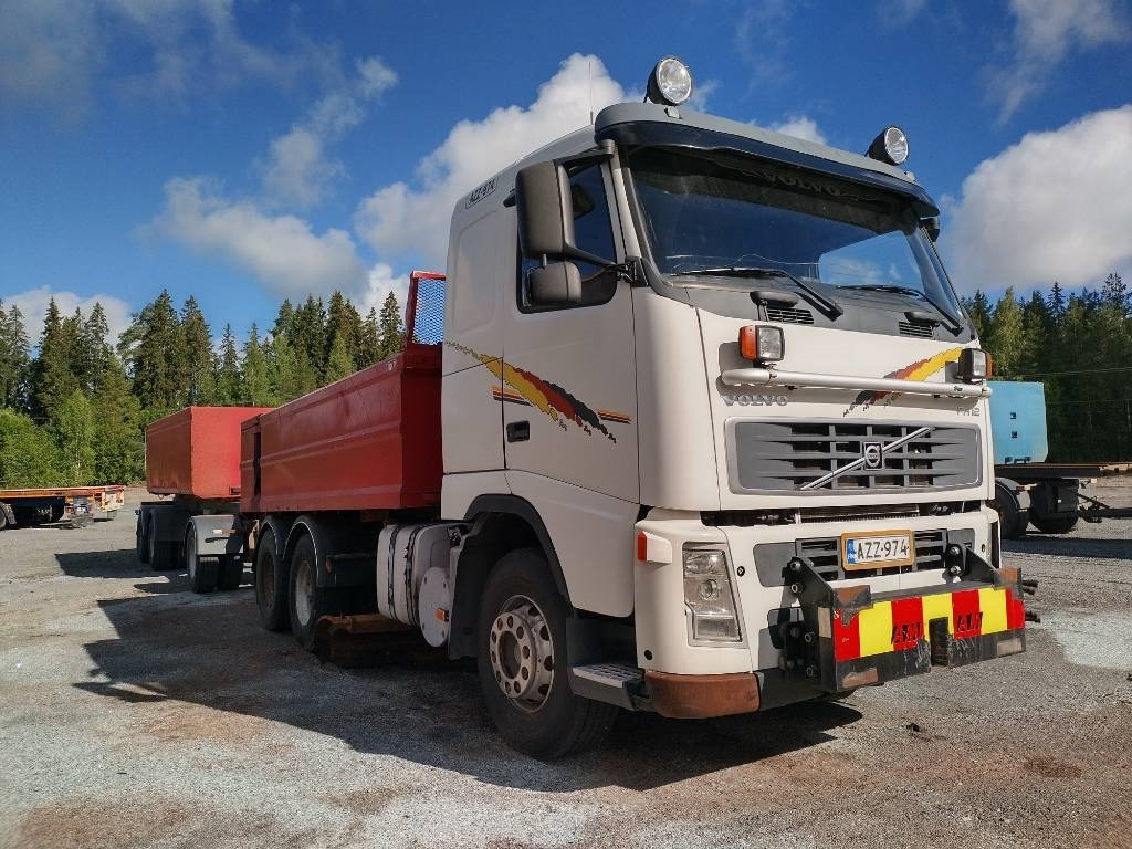 Volvo FH12 aurausvarustus,kasettilava+ Kome kasettikärry - Kipper: das Bild 2 Volvo FH12 aurausvarustus,kasettilava+ Kome kasettikärry - Kipper: das Bild 2