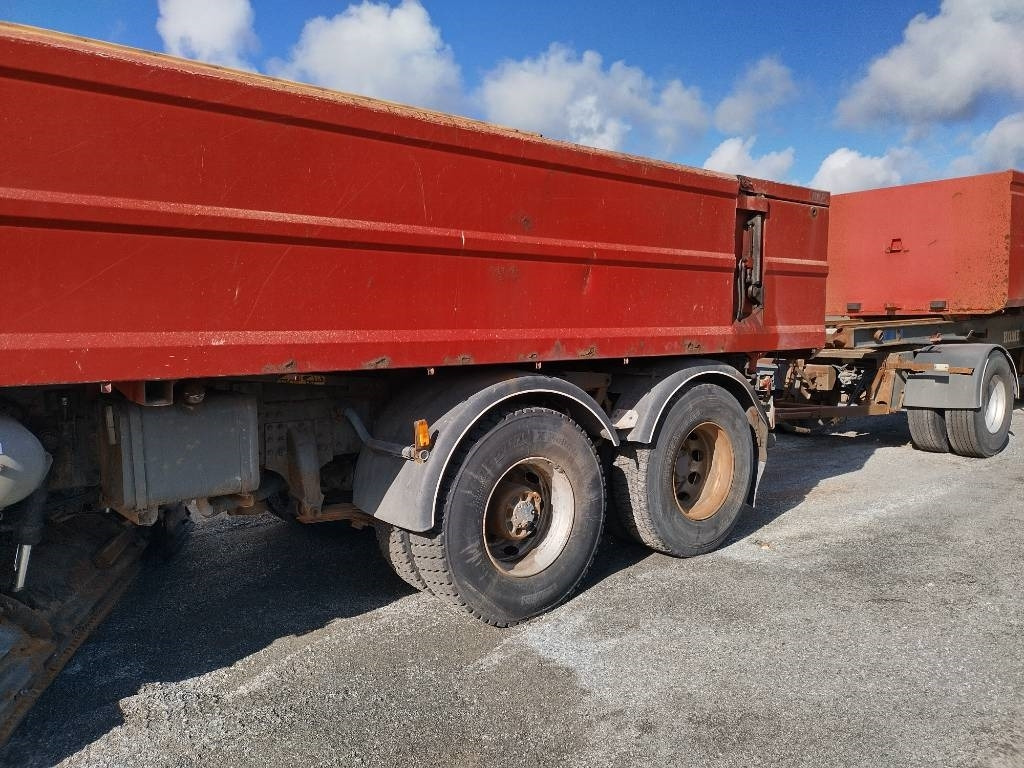 Volvo FH12 aurausvarustus,kasettilava+ Kome kasettikärry - Kipper: das Bild 5 Volvo FH12 aurausvarustus,kasettilava+ Kome kasettikärry - Kipper: das Bild 5