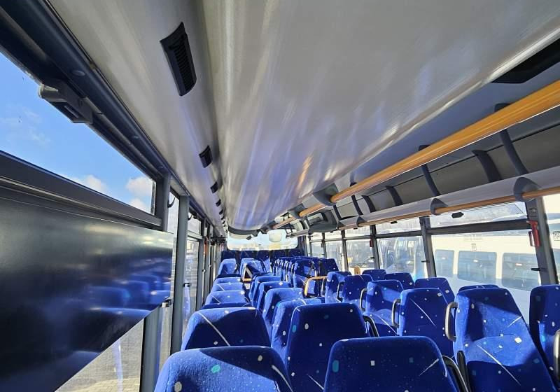 Irisbus CROSSWAY/ SPROWADZONY/ KLIMATYZACJA/ MANUAL - Überlandbus: das Bild 3 Irisbus CROSSWAY/ SPROWADZONY/ KLIMATYZACJA/ MANUAL - Überlandbus: das Bild 3