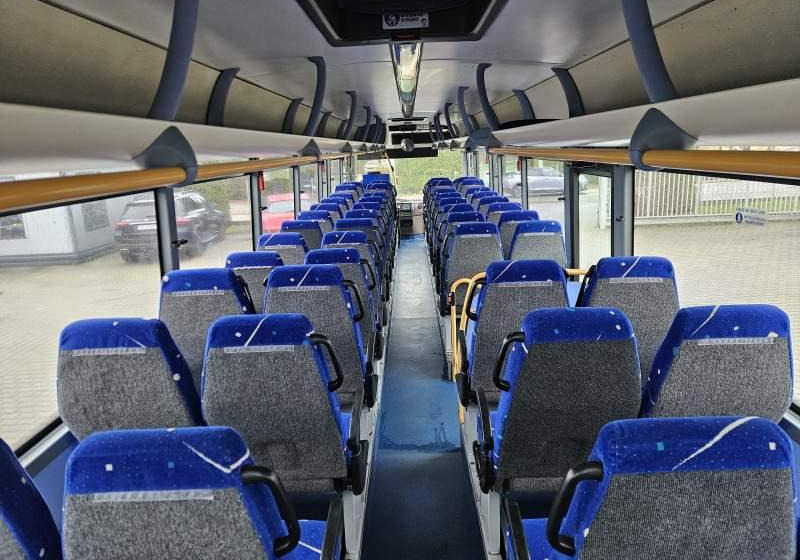 Überlandbus Irisbus CROSSWAY/ SPROWADZONY/ MANUAL/: das Bild 26