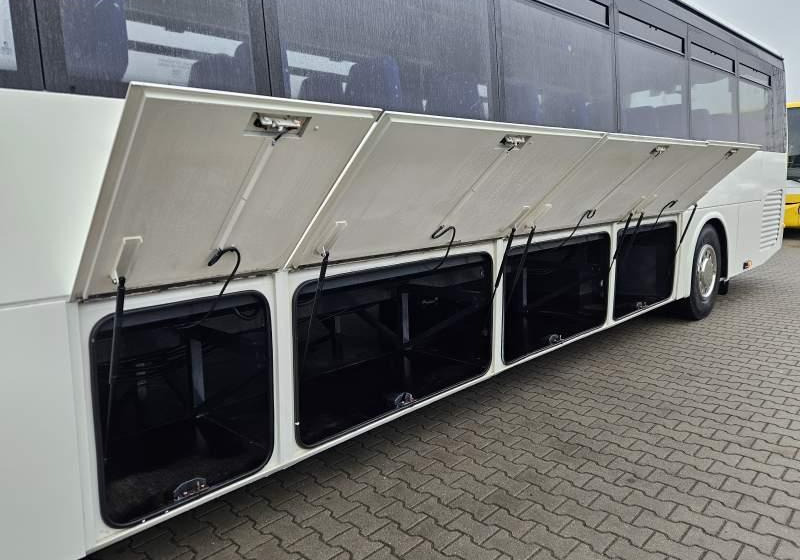 Überlandbus Irisbus CROSSWAY/ SPROWADZONY/ MANUAL/: das Bild 33