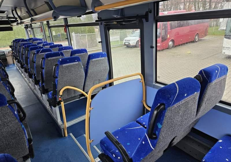 Überlandbus Irisbus CROSSWAY/ SPROWADZONY/ MANUAL/: das Bild 22