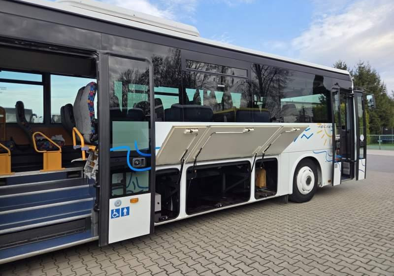 Überlandbus Irisbus RECREO/ SPROWADZONY/ KLIMA / 251 000 KM: das Bild 13 Überlandbus Irisbus RECREO/ SPROWADZONY/ KLIMA / 251 000 KM: das Bild 13