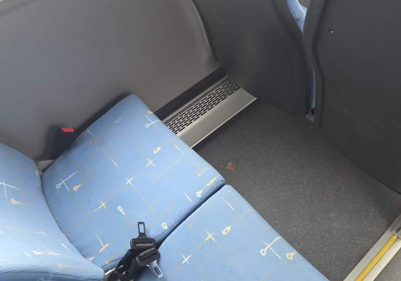 Irisbus WING 2 / INDCAR / SPROWADZONY/ 34 MIEJSCA / EEV - Überlandbus: das Bild 4 Irisbus WING 2 / INDCAR / SPROWADZONY/ 34 MIEJSCA / EEV - Überlandbus: das Bild 4