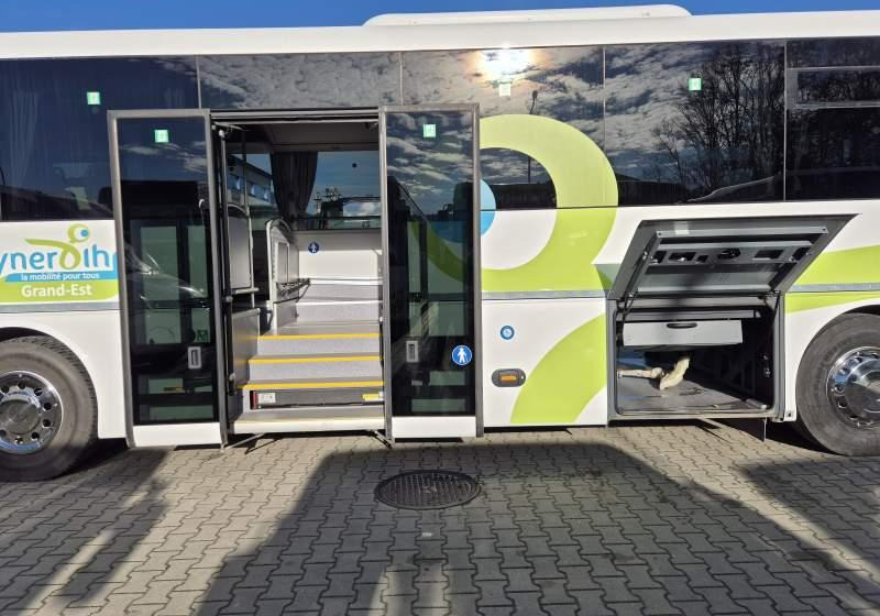 Überlandbus MAN LION'S INTERCITY/ SPROWADZONY / 12.30 M / EURO 6: das Bild 17