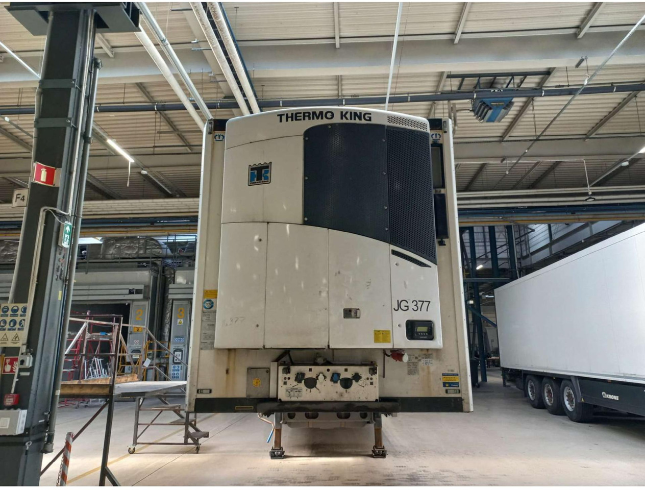 2018 Krone SDR Double Deck Cool Liner FP45 ThermoKing SLXi 300 Lifting Axle - Kühlkoffer Auflieger: das Bild 4 2018 Krone SDR Double Deck Cool Liner FP45 ThermoKing SLXi 300 Lifting Axle - Kühlkoffer Auflieger: das Bild 4