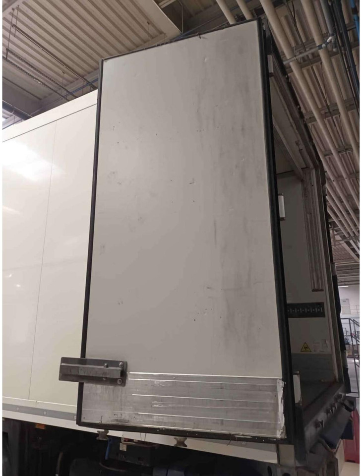 2018 Krone SDR Double Deck Cool Liner FP45 ThermoKing SLXi 300 Lifting Axle - Kühlkoffer Auflieger: das Bild 2 2018 Krone SDR Double Deck Cool Liner FP45 ThermoKing SLXi 300 Lifting Axle - Kühlkoffer Auflieger: das Bild 2