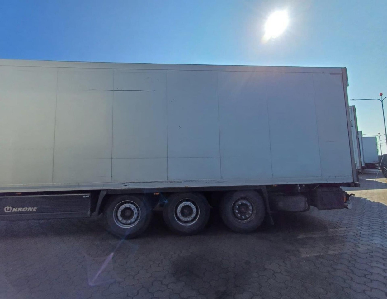 2018 Krone SDR Double Deck Cool Liner FP60 ThermoKing SLXi 300 Lifting Axle - Kühlkoffer Auflieger: das Bild 3 2018 Krone SDR Double Deck Cool Liner FP60 ThermoKing SLXi 300 Lifting Axle - Kühlkoffer Auflieger: das Bild 3