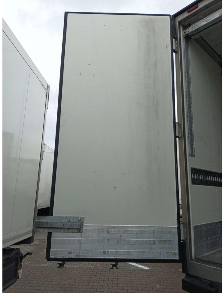 2018 Krone SDR Double Deck Cool Liner FP60 ThermoKing SLXi 300 Lifting Axle - Kühlkoffer Auflieger: das Bild 4 2018 Krone SDR Double Deck Cool Liner FP60 ThermoKing SLXi 300 Lifting Axle - Kühlkoffer Auflieger: das Bild 4