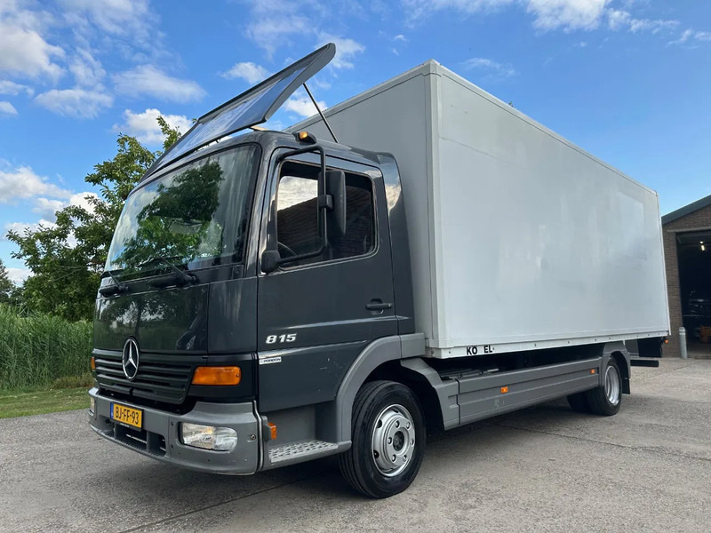Mercedes-Benz Atego 815 / NL TRUCK / EURO 2 / BOX + LIFT / LOW KM / GOOD CONDITION / 7,5t - Koffer LKW: das Bild 1 Mercedes-Benz Atego 815 / NL TRUCK / EURO 2 / BOX + LIFT / LOW KM / GOOD CONDITION / 7,5t - Koffer LKW: das Bild 1