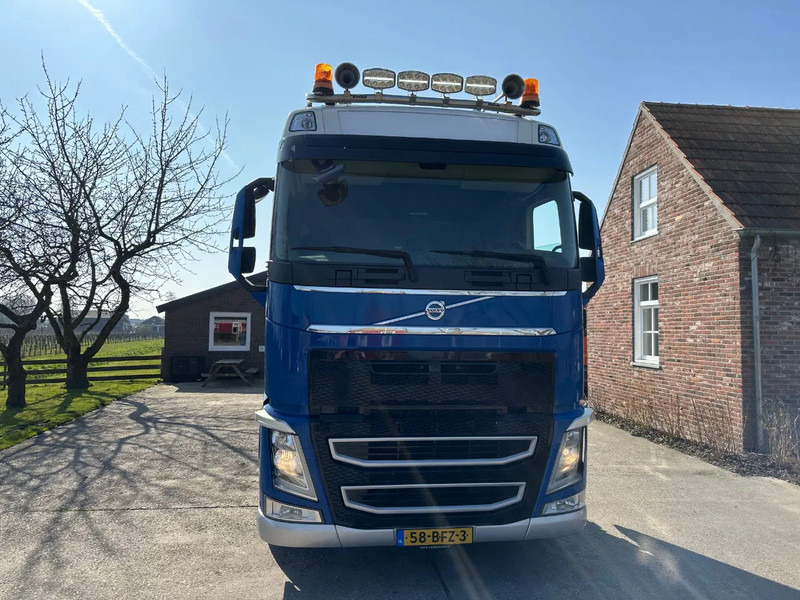 Volvo FH 460 / NL TRUCK / GLOBE / 6X2 / 2 TANK / I-Parkcool - Sattelzugmaschine: das Bild 2 Volvo FH 460 / NL TRUCK / GLOBE / 6X2 / 2 TANK / I-Parkcool - Sattelzugmaschine: das Bild 2