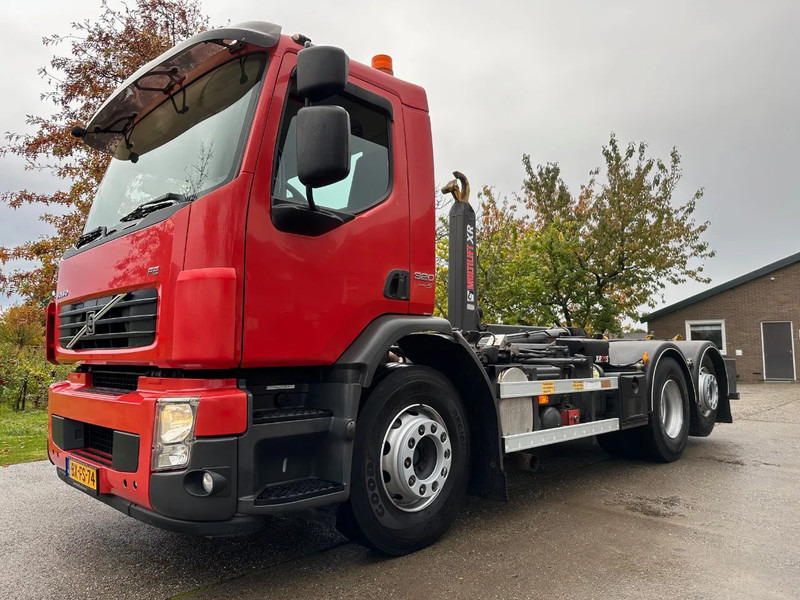 Volvo FE 320 / NL TRUCK / EURO 5 / HIAB MULTILIFT XR 21T / LIKE NEW!! / LOW KM!! / LIFT+STEER AXLE - Abrollkipper: das Bild 1 Volvo FE 320 / NL TRUCK / EURO 5 / HIAB MULTILIFT XR 21T / LIKE NEW!! / LOW KM!! / LIFT+STEER AXLE - Abrollkipper: das Bild 1