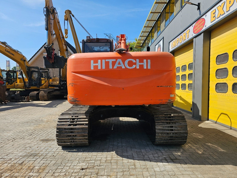 Hitachi ZX180LC-3 - Kettenbagger: das Bild 4 Hitachi ZX180LC-3 - Kettenbagger: das Bild 4
