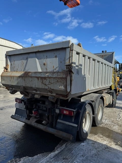 Volvo FH 480 6x4 Full Steel - Kipper: das Bild 4 Volvo FH 480 6x4 Full Steel - Kipper: das Bild 4