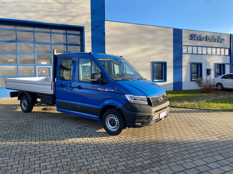 MAN TGE 3.180 4x4 Doka Pritsche Lang *INKL.19% MWT* AUTOMATIK*LED*CAM*AHK*TEMPO*STANDHZG*UVM* - Pritsche Transporter, Transporter mit Doppelkabine: das Bild 1 MAN TGE 3.180 4x4 Doka Pritsche Lang *INKL.19% MWT* AUTOMATIK*LED*CAM*AHK*TEMPO*STANDHZG*UVM* - Pritsche Transporter, Transporter mit Doppelkabine: das Bild 1