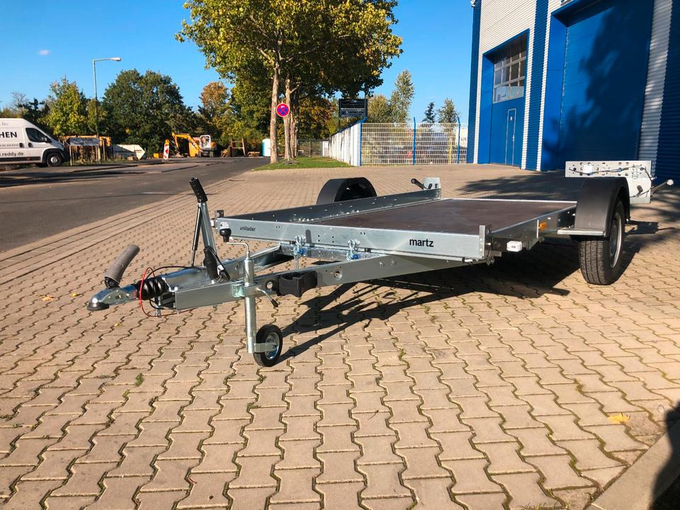 Martz Anhänger / Tieflader 1163Kg Nutzlast mit Knickdeichsel zum Kippen 3250x1850mm *INKL.19% MWST* - Motorradanhänger: das Bild 5 Martz Anhänger / Tieflader 1163Kg Nutzlast mit Knickdeichsel zum Kippen 3250x1850mm *INKL.19% MWST* - Motorradanhänger: das Bild 5
