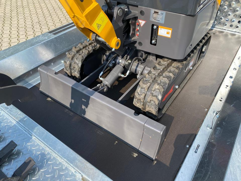 Minibagger Minibagger BK1250KJSR + Tieflader + Zubehör *INKL.19% MWST*BERGER KRAUS*VERSTELLFAHRWERK* KUBOTA*SOFORT!*: das Bild 10 Minibagger Minibagger BK1250KJSR + Tieflader + Zubehör *INKL.19% MWST*BERGER KRAUS*VERSTELLFAHRWERK* KUBOTA*SOFORT!*: das Bild 10