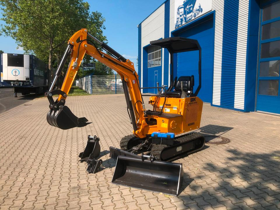 Minibagger BK1500JS *INKL.19% MWST*BERGER KRAUS*KUBOTA *JOYST*SCHAUFELPAKET* - Minibagger: das Bild 2 Minibagger BK1500JS *INKL.19% MWST*BERGER KRAUS*KUBOTA *JOYST*SCHAUFELPAKET* - Minibagger: das Bild 2