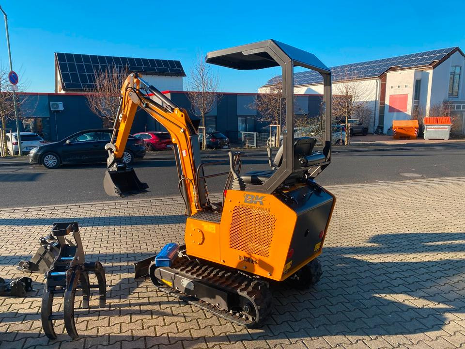 Minibagger BK1500JS + Zubehör *INKL.19% MWST*BERGER KRAUS*KUBOTA*JOYSTICK*ZUBEHÖRPAKET*SOFORT!* - Minibagger: das Bild 3 Minibagger BK1500JS + Zubehör *INKL.19% MWST*BERGER KRAUS*KUBOTA*JOYSTICK*ZUBEHÖRPAKET*SOFORT!* - Minibagger: das Bild 3