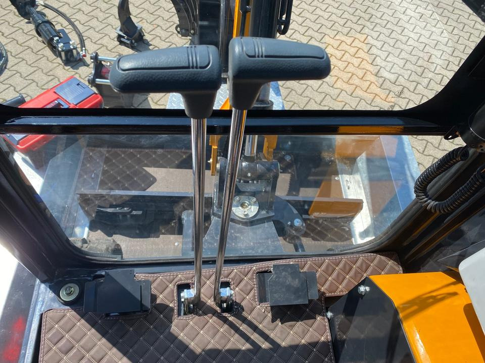 Minibagger, Anhänger Minibagger BK2000KSR + Tieflader + Zubehör *INKL.19% MWST*BERGER KRAUS*YANMAR*SCHWENKARM* VERSTELLFAHRWERK**: das Bild 8