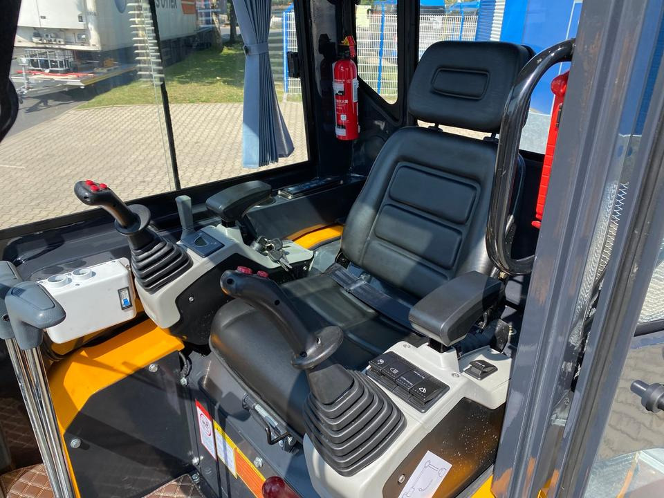 Minibagger, Anhänger Minibagger BK2000KSR + Tieflader + Zubehör *INKL.19% MWST*BERGER KRAUS*YANMAR*SCHWENKARM* VERSTELLFAHRWERK**: das Bild 6