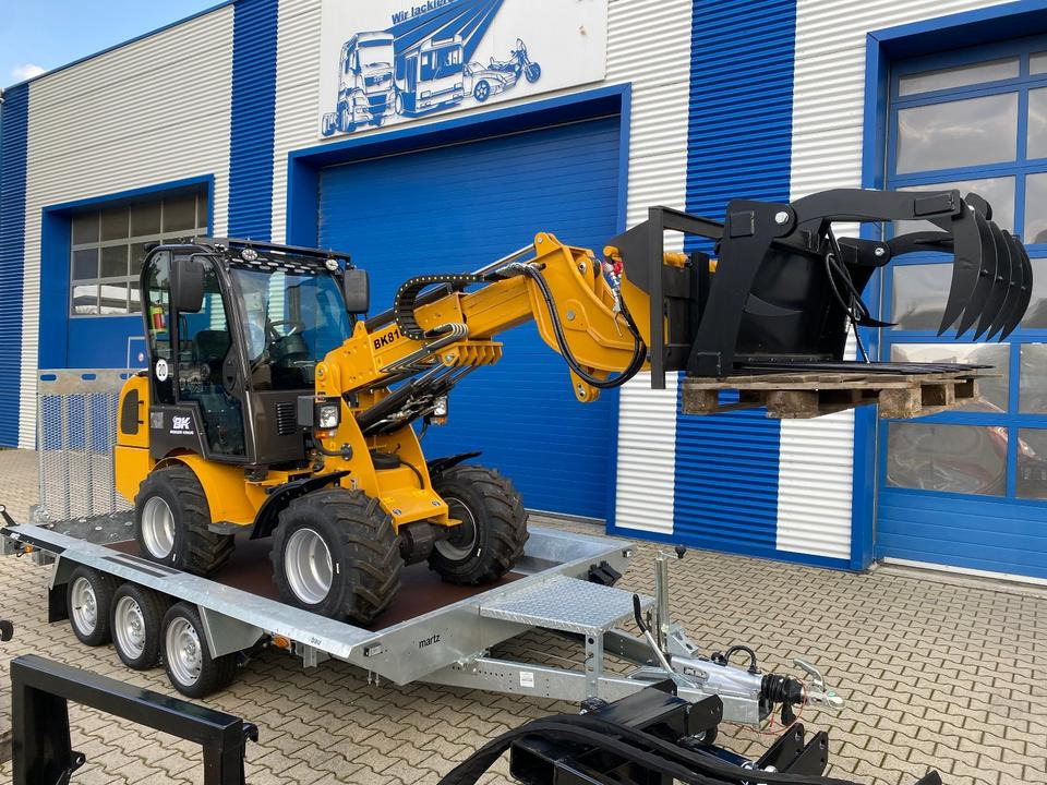 Teleskoplader/Radlader BK810T inkl. Tieflader und großem Zubehör *INKL.19% MWST*BERGER KRAUS*KUBOTA*EURO*CE* - Teleskopradlader: das Bild 3 Teleskoplader/Radlader BK810T inkl. Tieflader und großem Zubehör *INKL.19% MWST*BERGER KRAUS*KUBOTA*EURO*CE* - Teleskopradlader: das Bild 3