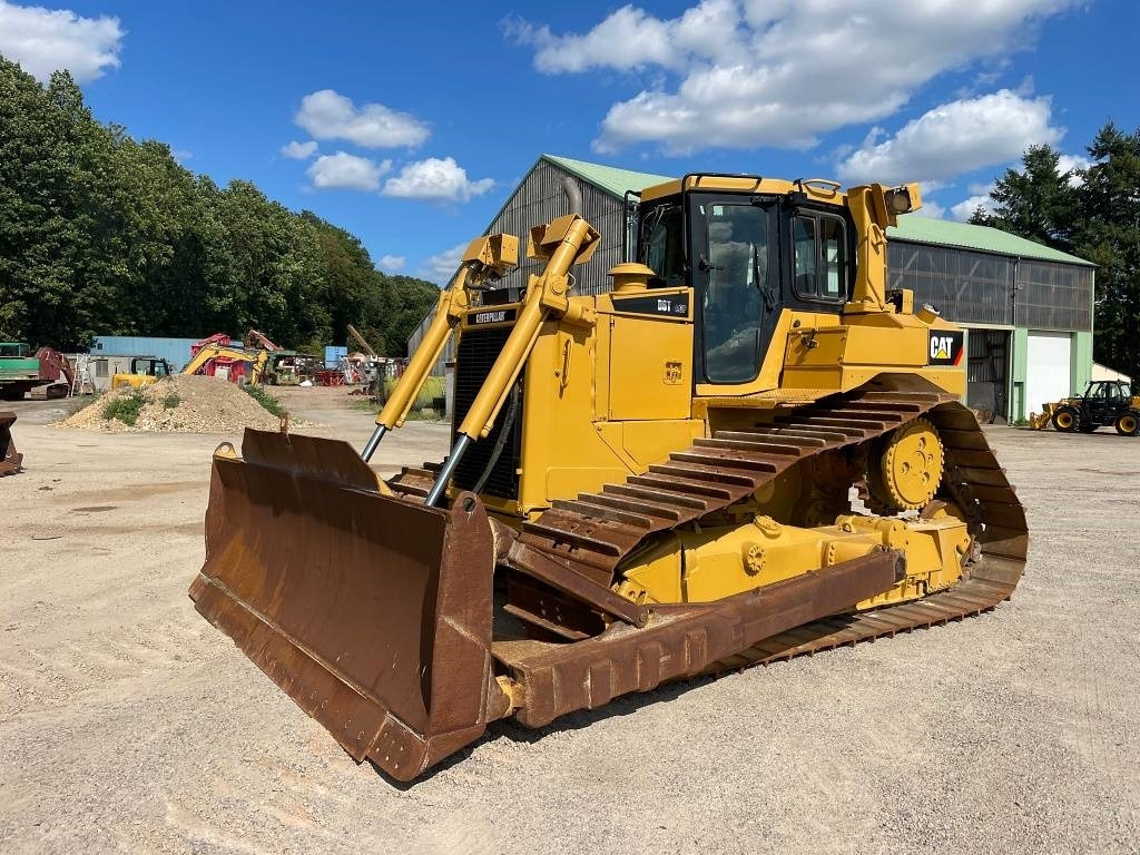 CAT D 6 T LGP - Bulldozer: das Bild 1 CAT D 6 T LGP - Bulldozer: das Bild 1