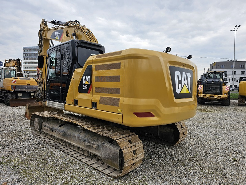 CATERPILLAR 323-07B - Kettenbagger: das Bild 3 CATERPILLAR 323-07B - Kettenbagger: das Bild 3