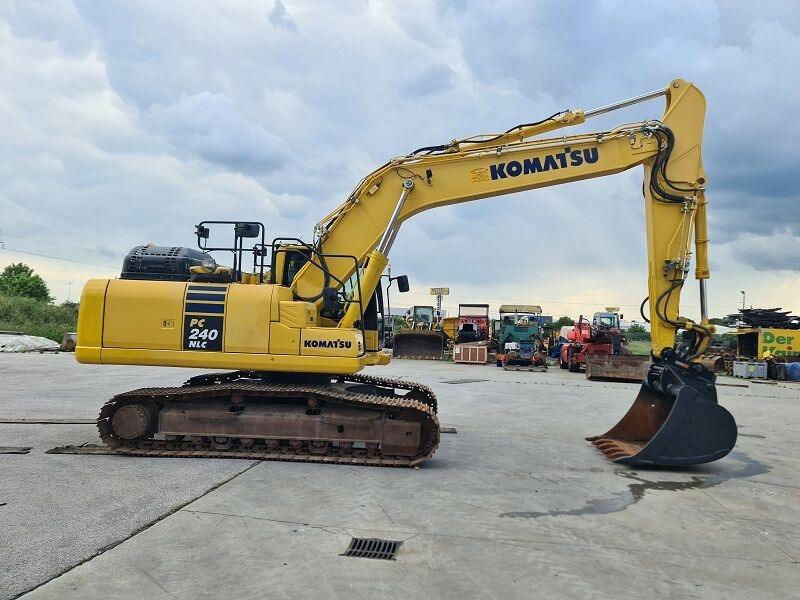 Komatsu PC240NLC-11 - Kettenbagger: das Bild 4 Komatsu PC240NLC-11 - Kettenbagger: das Bild 4